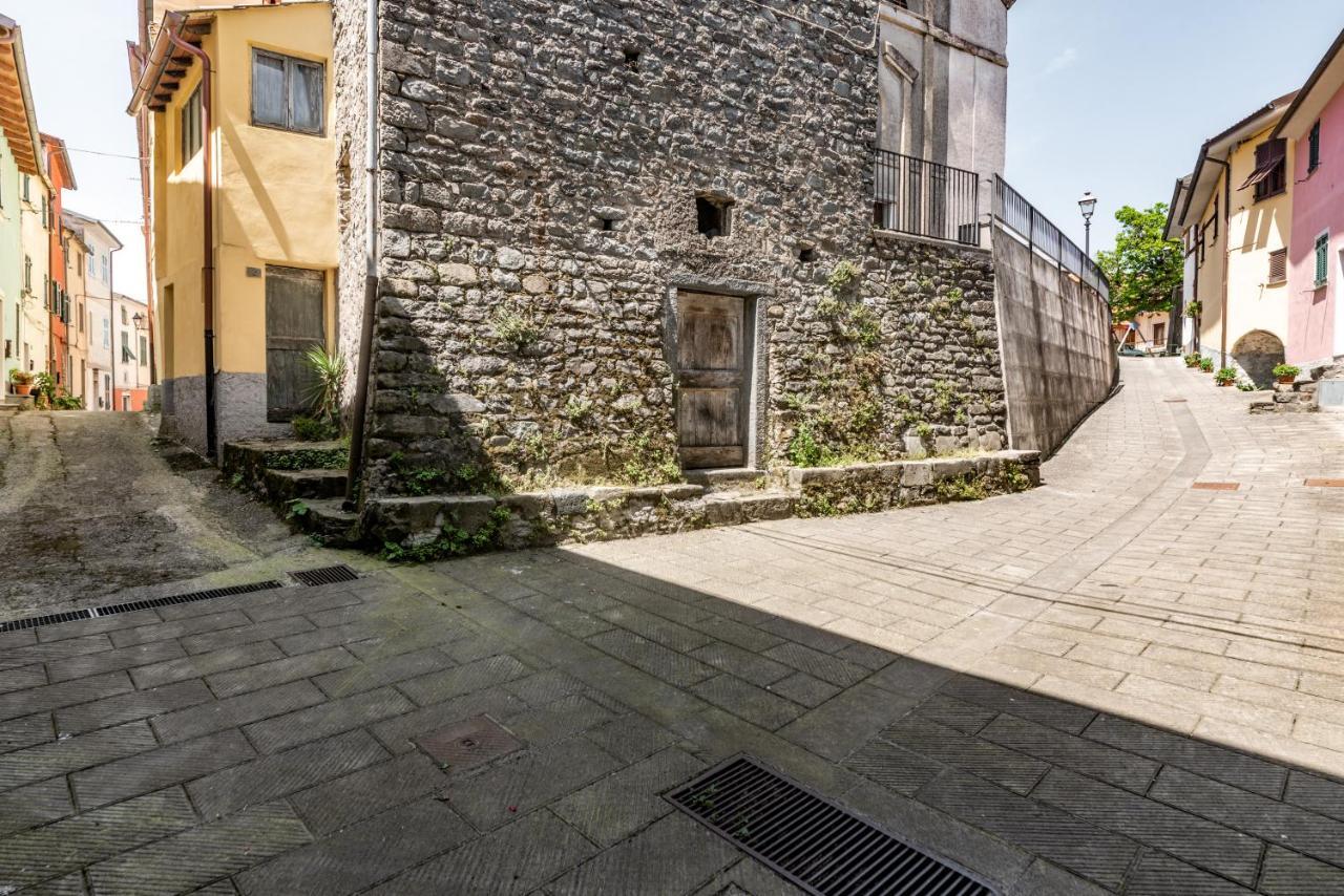 Nearby 5Terre Authentic Apartment Carrodano Inferiore Exterior photo