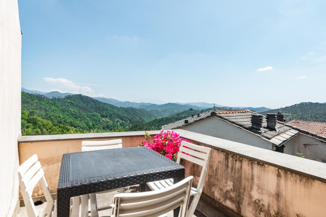 Nearby 5Terre Authentic Apartment Carrodano Inferiore Exterior photo